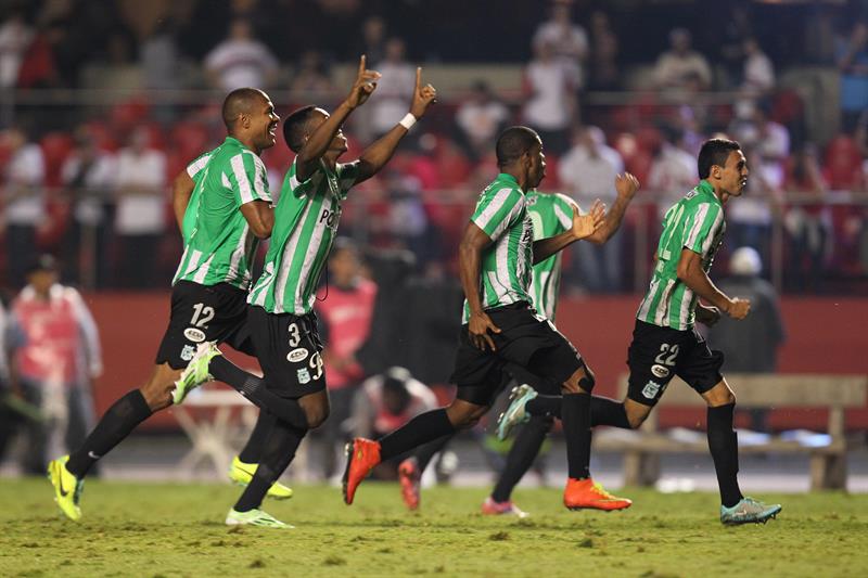 Nacional cayó 1-0 en Brasil ante São Paulo, pero ganó 4-1 en los penales. Foto: EFE