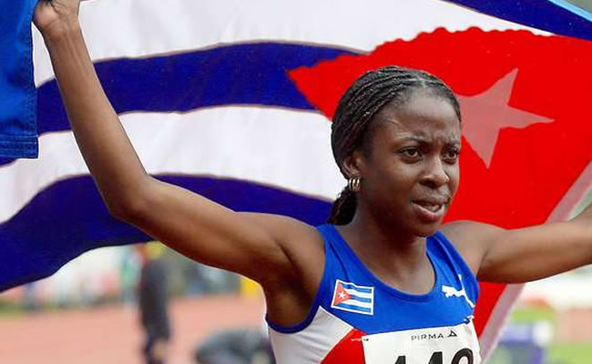 Cuba gana cuatro de oro en lucha y dos en atletismo y salta al primer lugar. Foto: Twitter