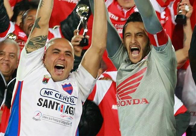 Camilo Vargas fue campeón con Santa Fe y se fue a Nacional. Foto: EFE