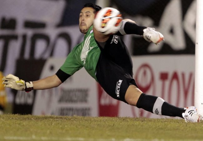 Camilo Vargas jugará la Copa Libertadores con Santa Fe. Foto: EFE