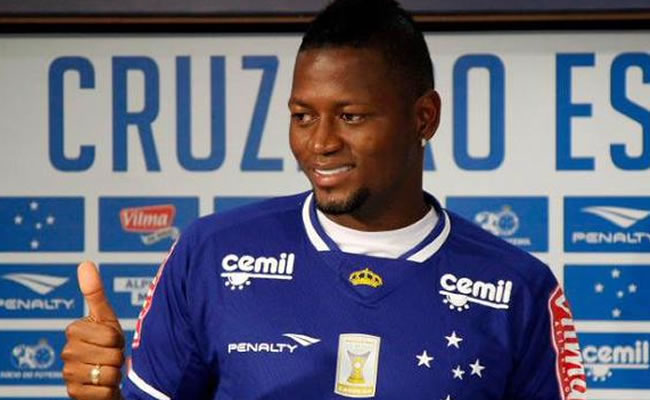 Cruzeiro presenta a Duvier Riascos. Foto: Twitter