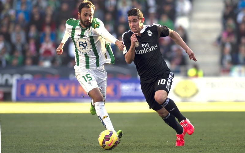 James Rodríguez fue titular en el 1-2 del Real Madrid sobre el Córdoba. Foto: EFE