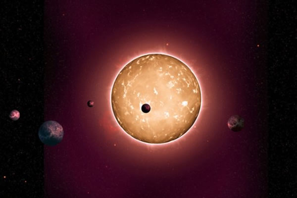 La estrella Kepler-444 y sus cinco planetas. Foto: EFE