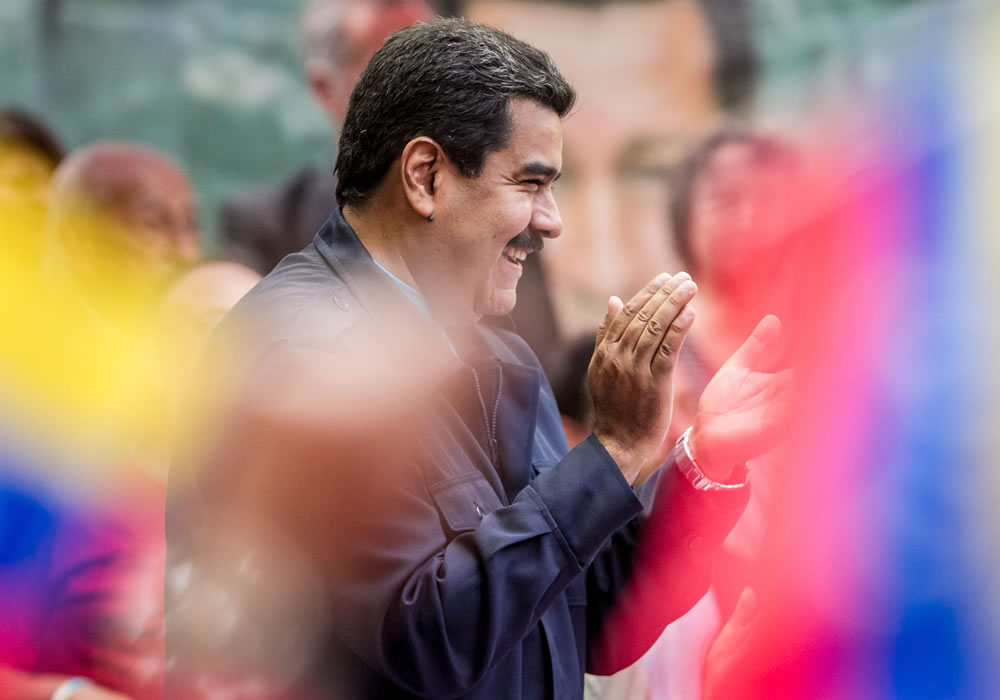 El presidente de Venezuela, Nicolás Maduro (c), participa en el acto de gobierno "Tribuna Anti-imperialista". Foto: EFE