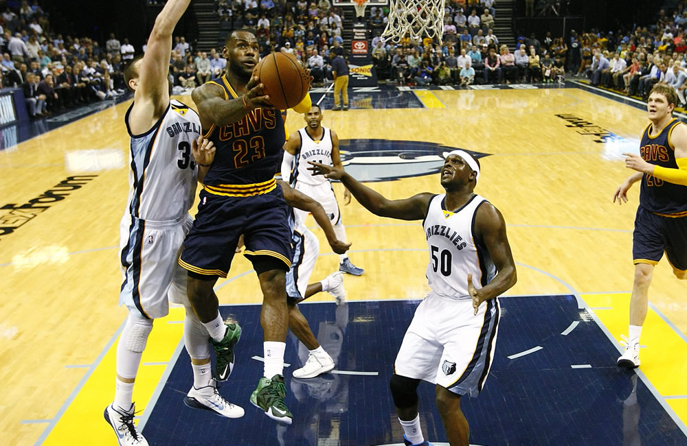 Cavaliers ganan a Grizzlies duelo de líderes; Spurs dan paliza a Thunder. Foto: EFE
