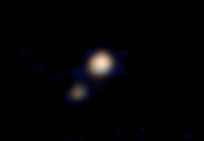 La NASA ha publicado la primera imagen en color de Plutón. Foto: EFE