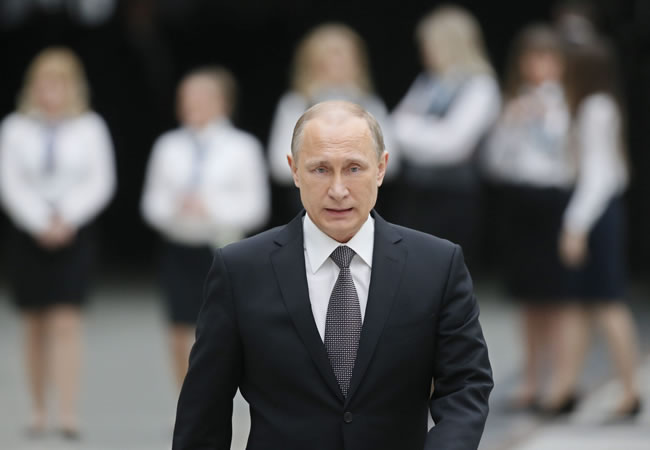 El presidente ruso, Vladímir Putin, tras participar en su tradicional "Línea Directa". Foto: EFE