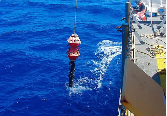 Con ayuda a la tecnología "FV" se podrá explorar aguas profundas. Foto: EFE