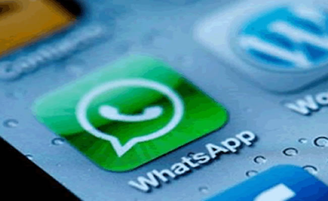 Las llamadas de WhatsApp ya están disponobles para iPhone. Foto: EFE