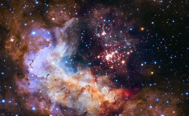 El Hubble celebra su 25 aniversario con una imagen del cúmulo estelar Westerlund 2. NASA. Foto: EFE
