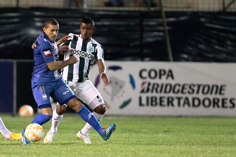 Nacional ahora deberá remontar en Medellín el 2-0 en contra. Foto: EFE