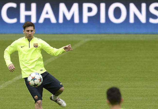 El delantero argentino del FC Barcelona, Lionel Messi, entrena con el equipo en Múnich, Alemania. Foto: EFE