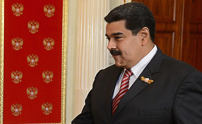 El presidente de Venezuela Nicolás Maduro dijo que Colombia pagan por asesinos con "droga y dólares". Foto: EFE
