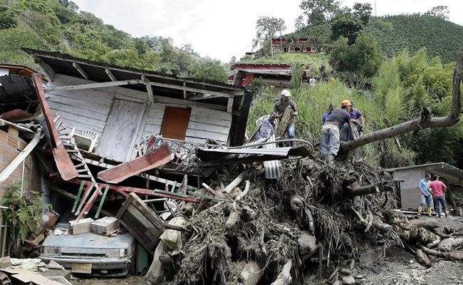 Avalancha que arrasó el corregimiento Las Margaritas en Salgar, Antioquia. Foto: EFE