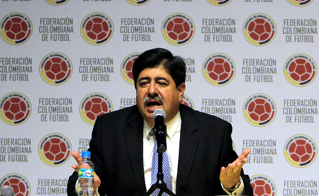 El presidente de la Federación Colombiana de Fútbol dejó las cuentas claras acerca de los posibles sobornos que recibió por escándalo FIFA. Foto: EFE
