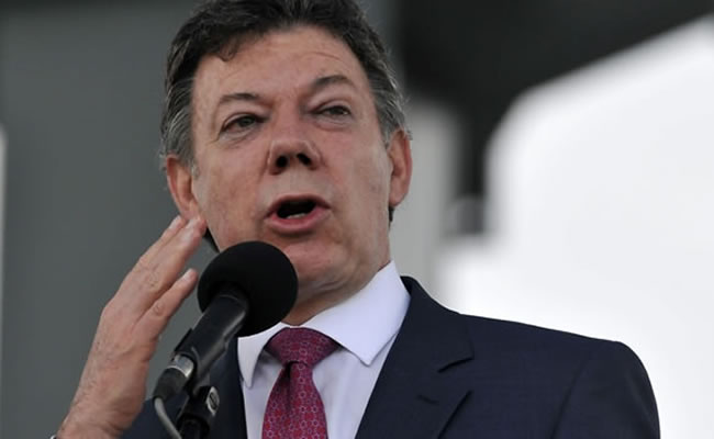 Santos calificó de "puro terrorismo" la acción de las FARC en Buenaventura. Foto: EFE
