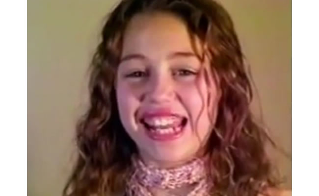 Miley Cyrus a sus 12 años de edad. Foto: Youtube