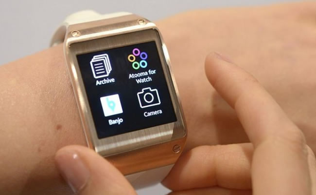 'Smartwatch' de Samsung contara con sistema de pagos. Foto: EFE