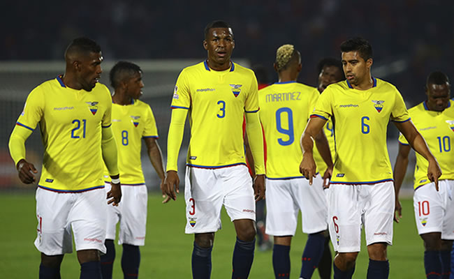 Selección de Ecuador en el partido inaugural. Foto: EFE