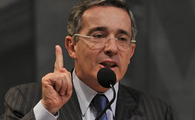 El expresidente de Colombia, Álvaro Uribe Vélez. Foto: EFE