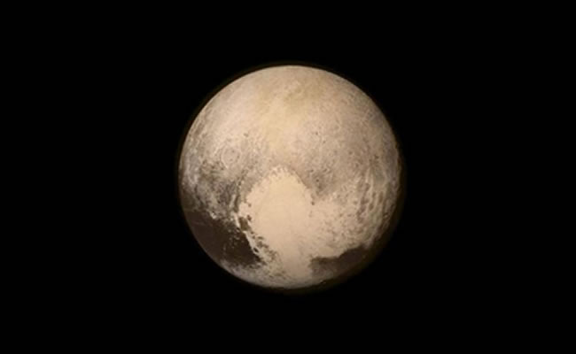 Primera imagen de Plutón de la sonda New Horizons. Foto: EFE
