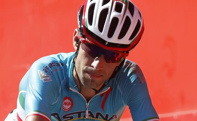 Nibali fue explusado de la Vuelta España 2015. Foto: EFE
