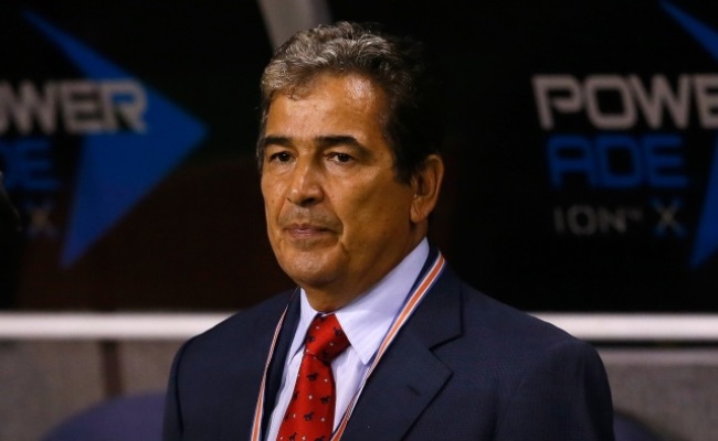 Jorge Luis Pinto, director técnico de Honduras. Foto: EFE