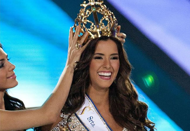 Paulina Vega Dieppa es la nueva reina de los colombianos. Foto: EFE