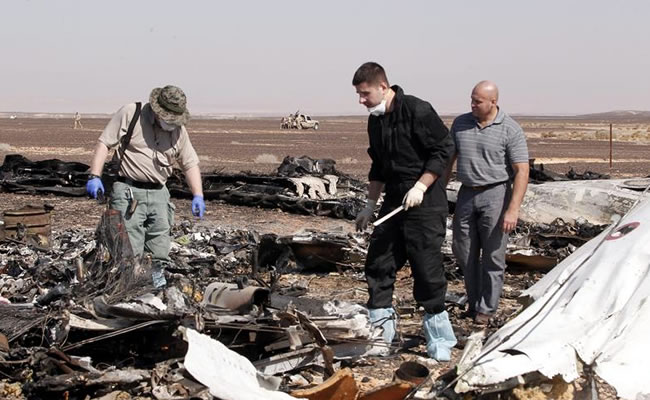 Rusia confirma que caída de avión en el Sinaí con 224 pasajeros, fue un atentado del Estado Islámico. Foto: EFE