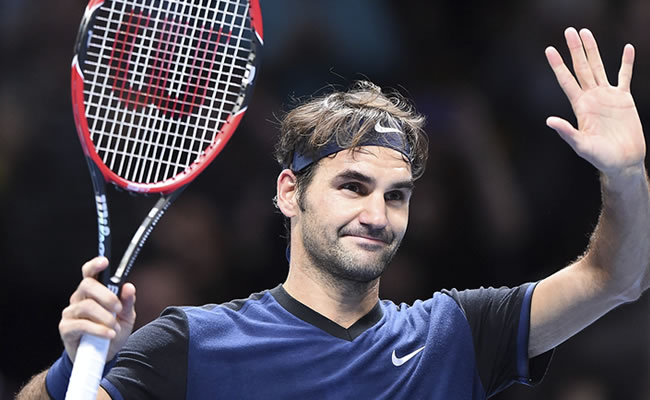 Federer celebra su clasificación a semifinales del Masters de Londres. Foto: EFE