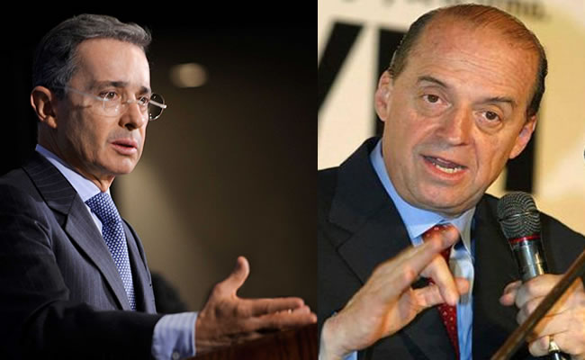 Expresidente Álvaro Uribe y exministro Álvaro Leyva. Foto: Interlatin