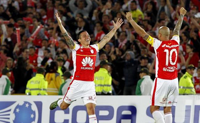 Santa Fe será el primer colombiano en tener acción en la Copa Libertadores. Foto: EFE
