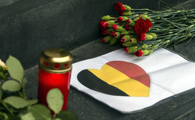 Luto en Bruselas, Bélgica, tras atentados que dejaron 34 muertos. Foto: EFE
