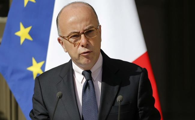 El ministro francés del Interior, Bernard Cazeneuve. Foto: EFE