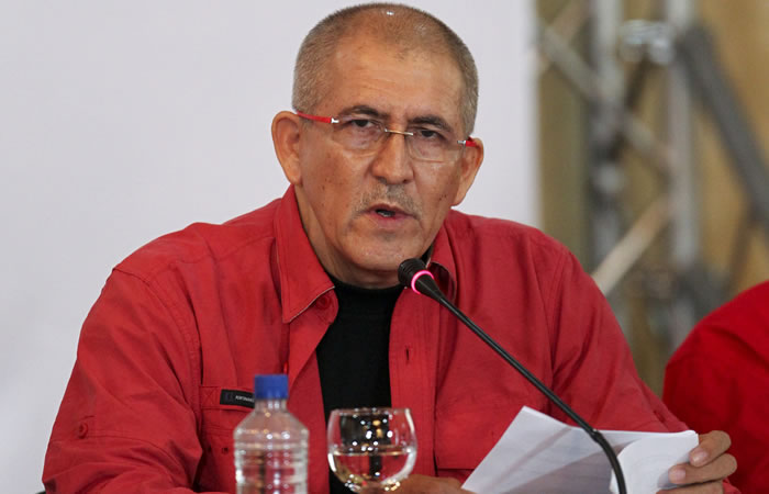 Jefe negociador del Ejército de Liberación Nacional, Antonio García. Foto: EFE