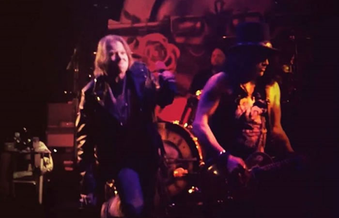 Los Guns N' Roses en un concierto sorpresa en Los Ángeles. Foto: Instagram