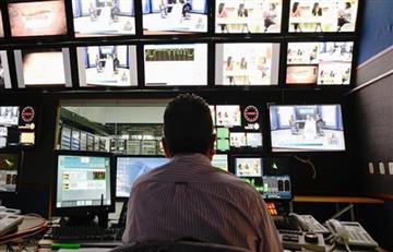Tercer canal de televisión será adjudicado en abril 2017: Santos