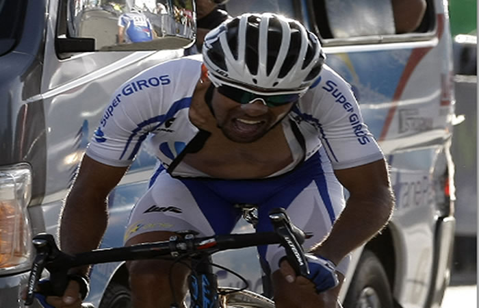 Mauricio Ortega, nuevo líder de la Vuelta a Colombia. Foto: EFE