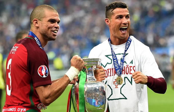 Ronaldo y Pepe están dentro del once ideal de la Eurocopa. Foto: EFE