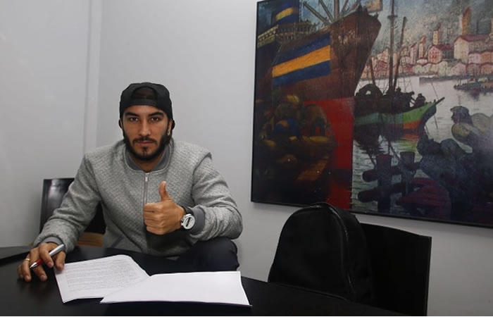 Pérez firmó contrato con Boca Juniors. Foto: Twitter