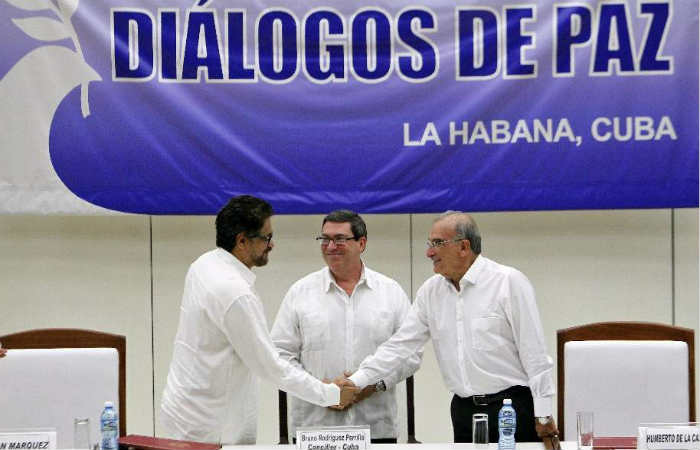 Delegaciones de Gobierno y Farc en La Habana. Foto: EFE