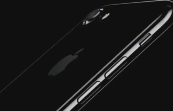 Apple lanzó su iPhone 7. Foto: Youtube