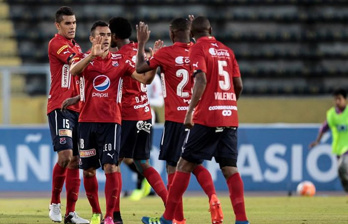Medellín recibe a Santa Cruz por Copa Sudamericana. Foto: EFE