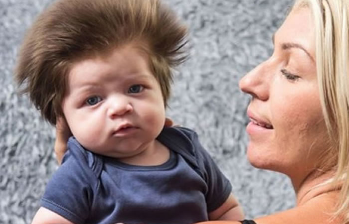 Este bebé es furor en redes por su increíble cabello. Foto: Instagram