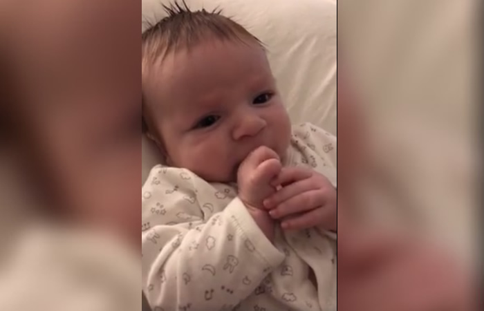 Bebé de dos meses sorprende al hablar. Foto: Facebook