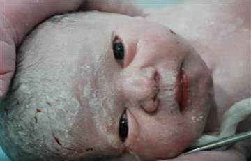 Siria: Médicos resucitan a un bebé que nació muerto