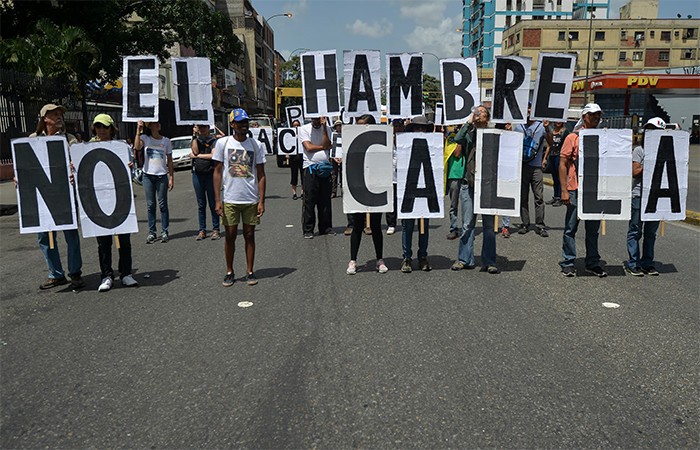 Oposición venezolana pide libertad de expresión. Foto: AFP