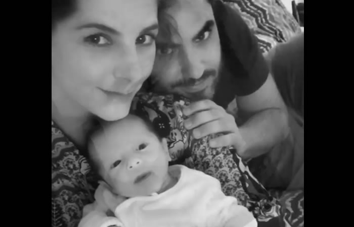 Carolina Cruz, Lincoln Palomeque y su hijo Matías. Foto: Instagram