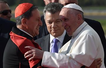 Colombianos reciben al papa Francisco