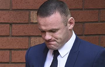 Wayne Rooney: Dura condena por conducir en estado de embriaguez